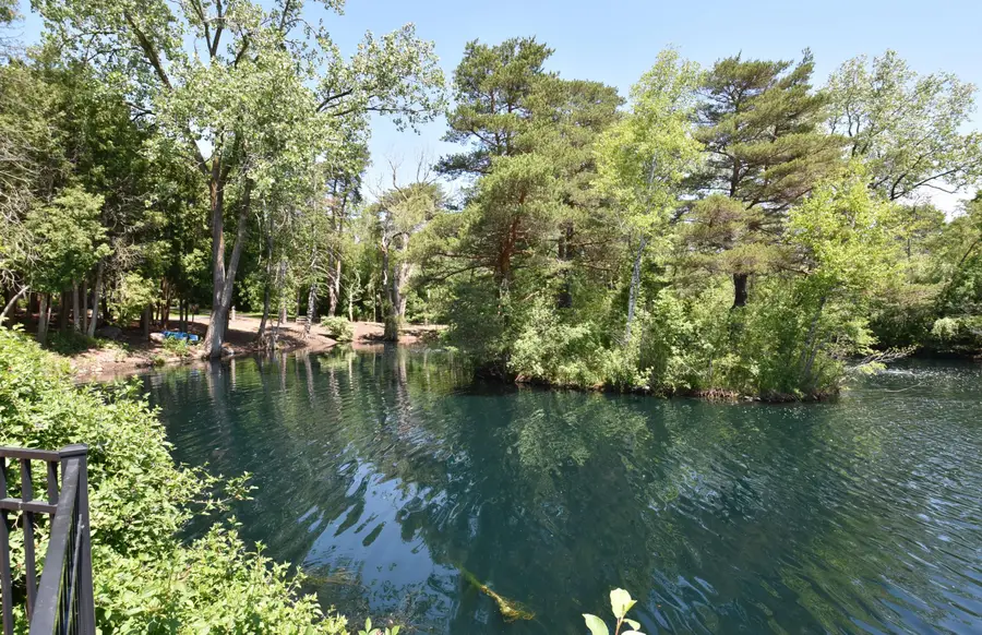 1600 W Green Tree Rd, Glendale, WI 53209 - Image #3