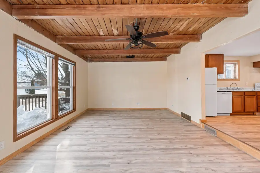 304 Milwaukee Ave, Cascade, WI 53011 - Image #2