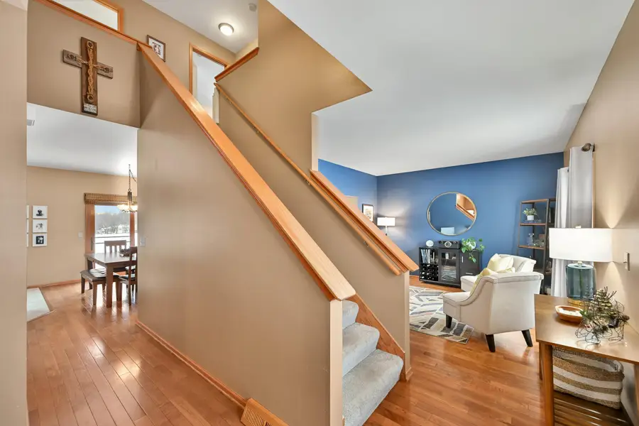 N7726 Maple Ridge Rd, Ixonia Town, WI 53066 - Image #2