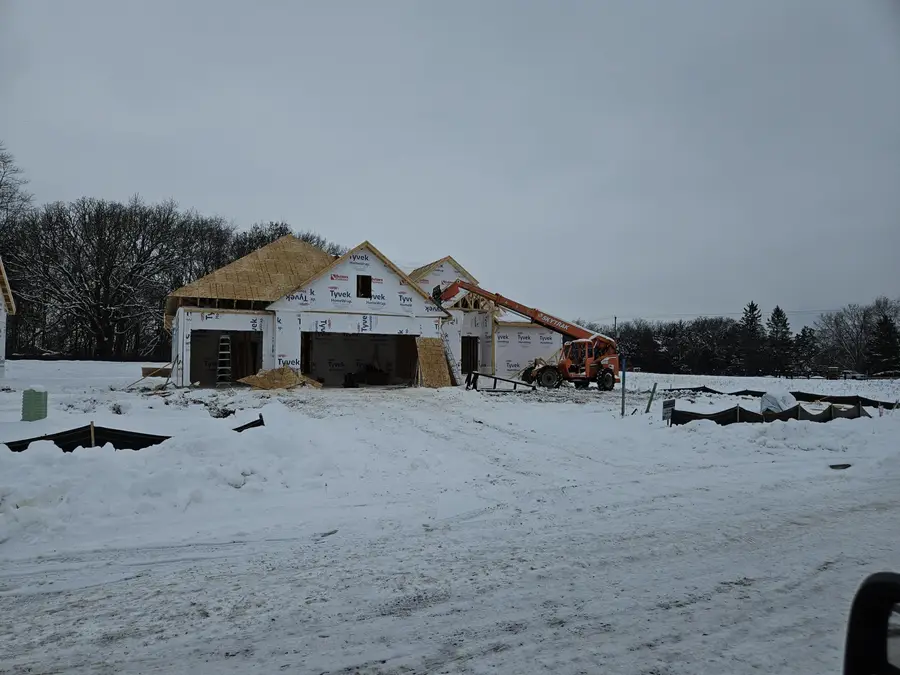 442 Ingleside Ct, Dousman, WI 53118 - Image #3