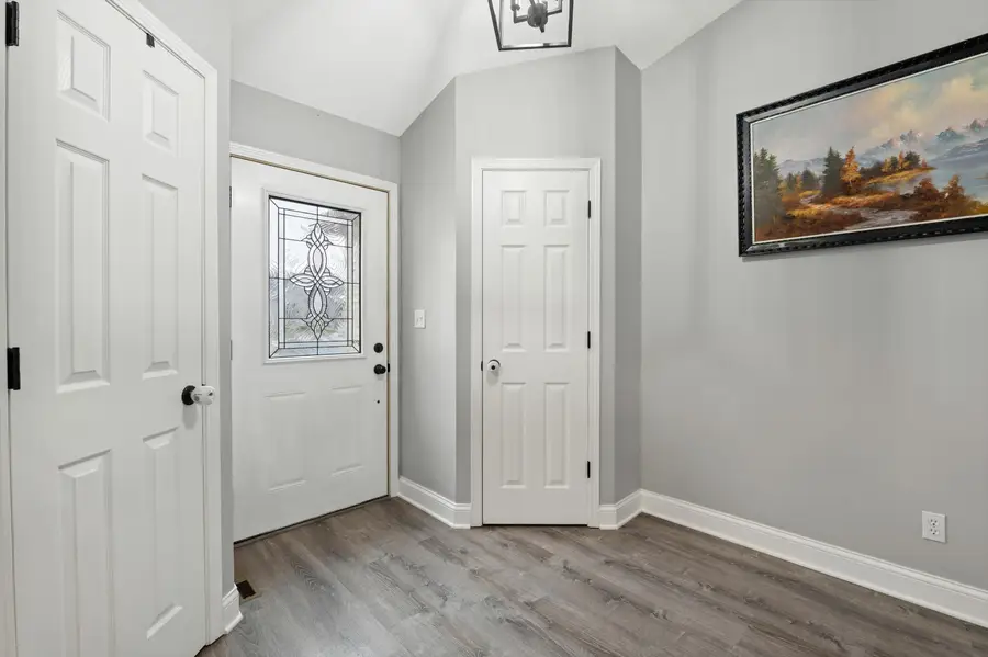 228 W Haven Dr, Watertown, WI 53094 - Image #3