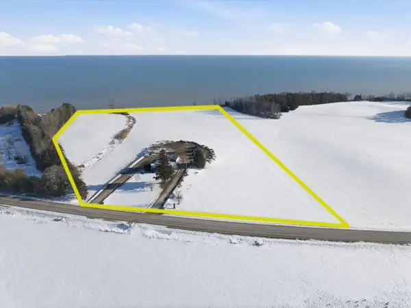 5815 County Highway Ls, Newton, WI 54220