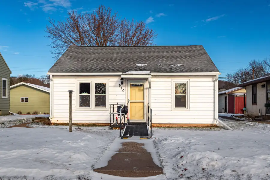 510 1st St N, La Crescent, MN 55947 - Image #2