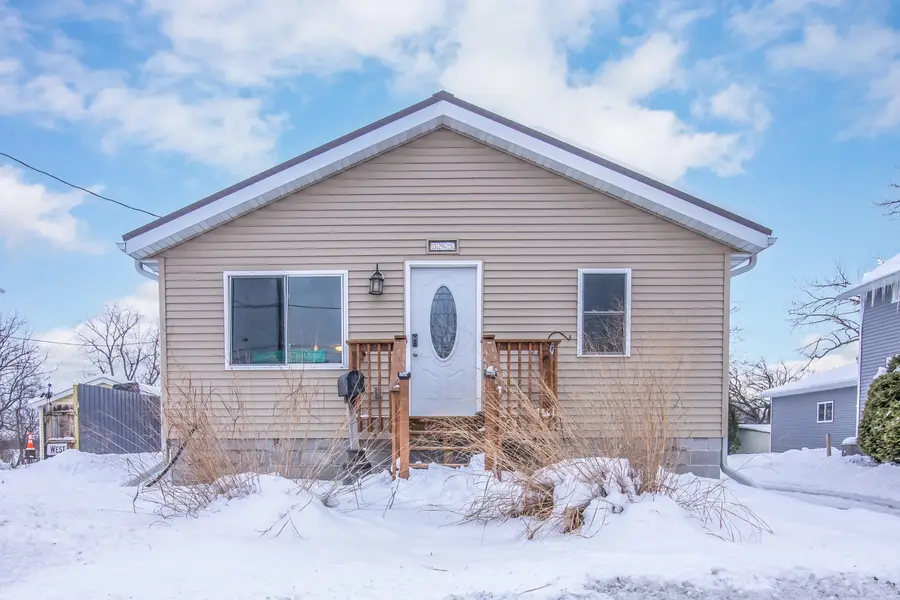 395 Fond Du Lac St, Waupun, WI 53963 - Image #2