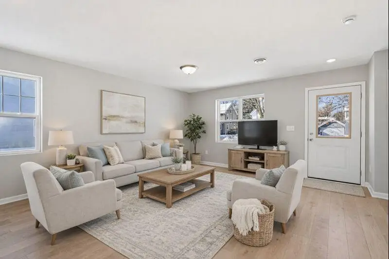 415 Oakland Ave, Waukesha, WI 53186 - Image #3