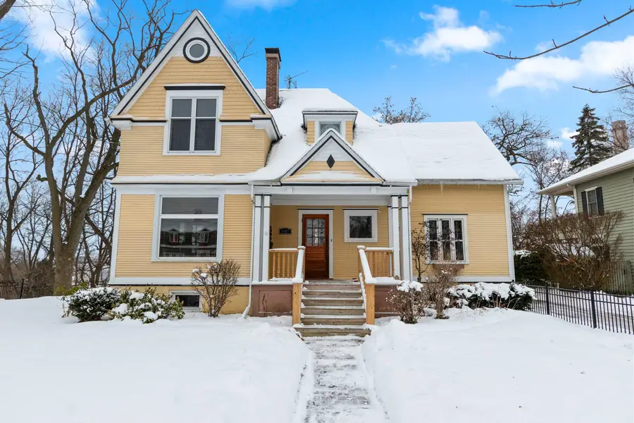 1407 Michigan Ave, Manitowoc, WI 54220 - Image #2