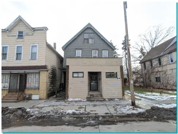 2417 W Greenfield Ave, Milwaukee, WI 53204