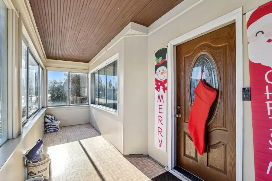 2101 S 60th St, West Allis, WI 53219 - Image #3