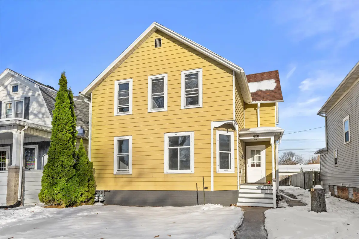 2912 Wright Ave, Racine, WI 53405 - Image #1