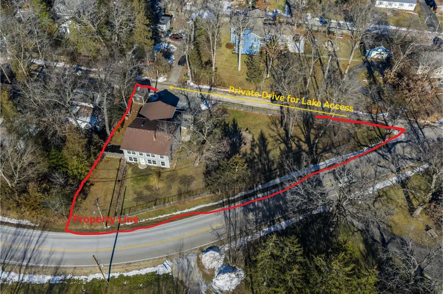 2505 E Lake Shore Dr, Twin Lakes, WI 53181 - Image #2