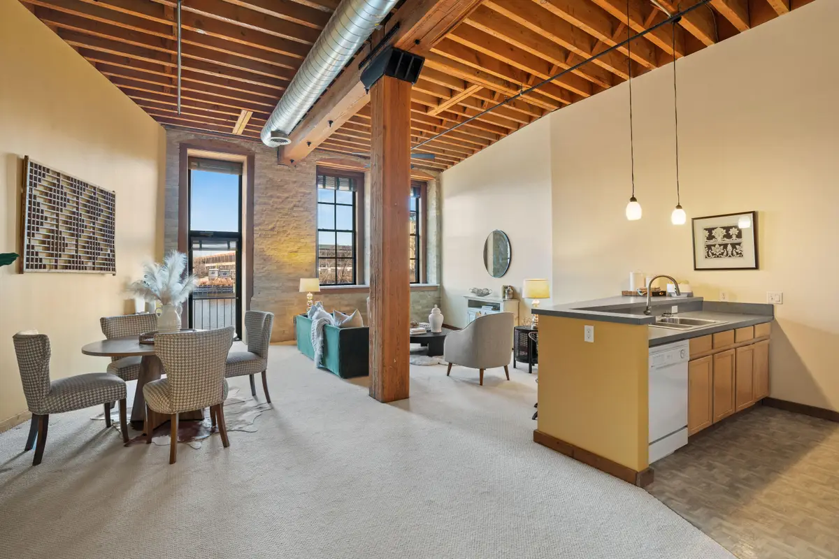 141 N Water St, Milwaukee, WI 53202 - Image #1