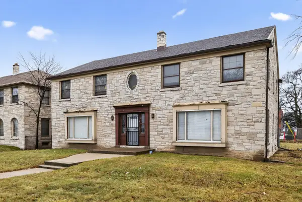 3031 W Capitol Dr, Milwaukee, WI 53216