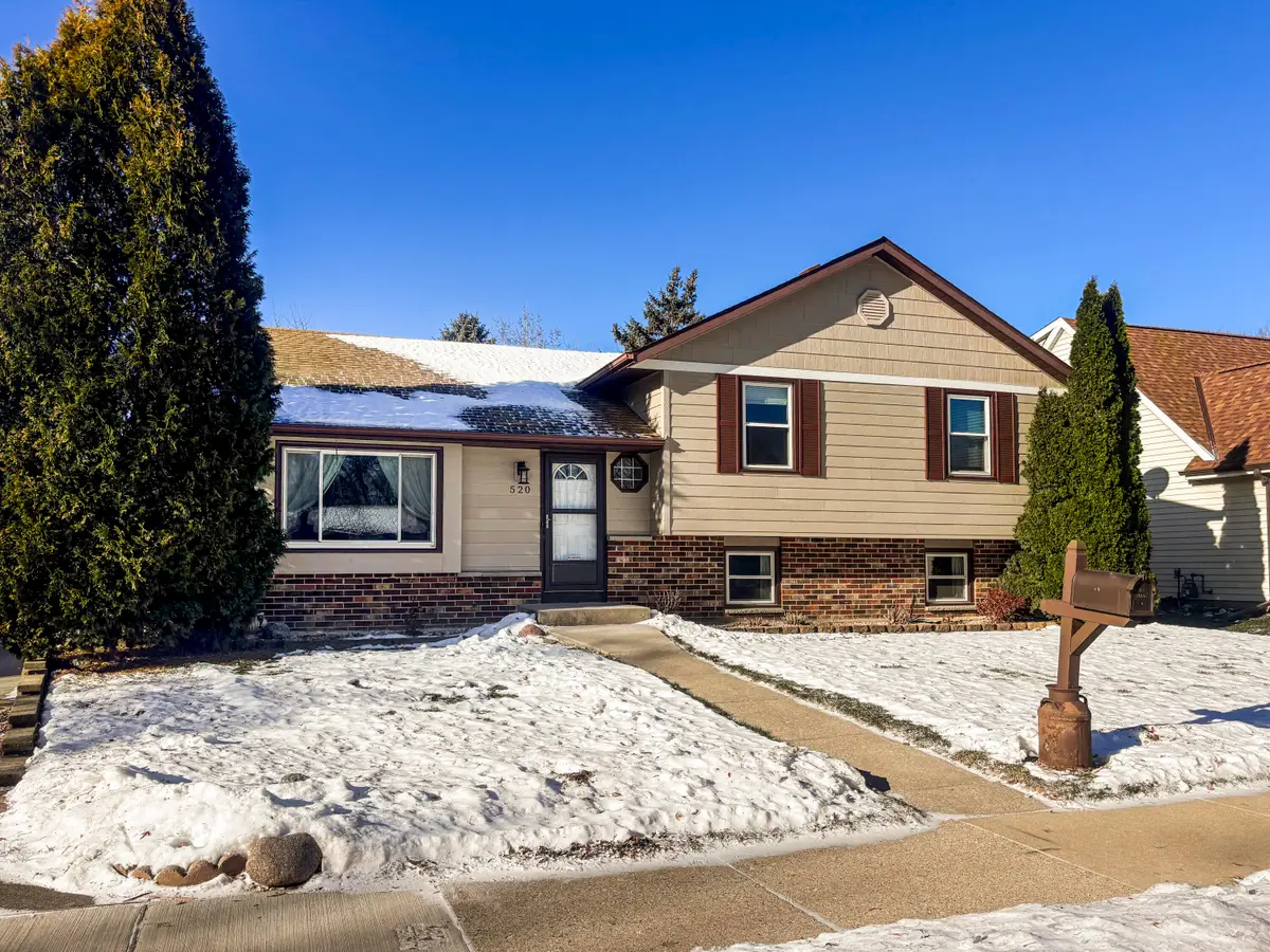 520 Greenmeadow Dr, Waukesha, WI 53188 - Image #1