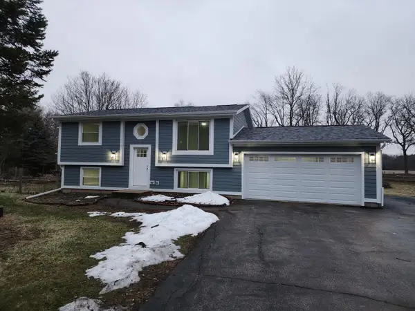 N9523 Sunset Dr, Troy, WI 53120
