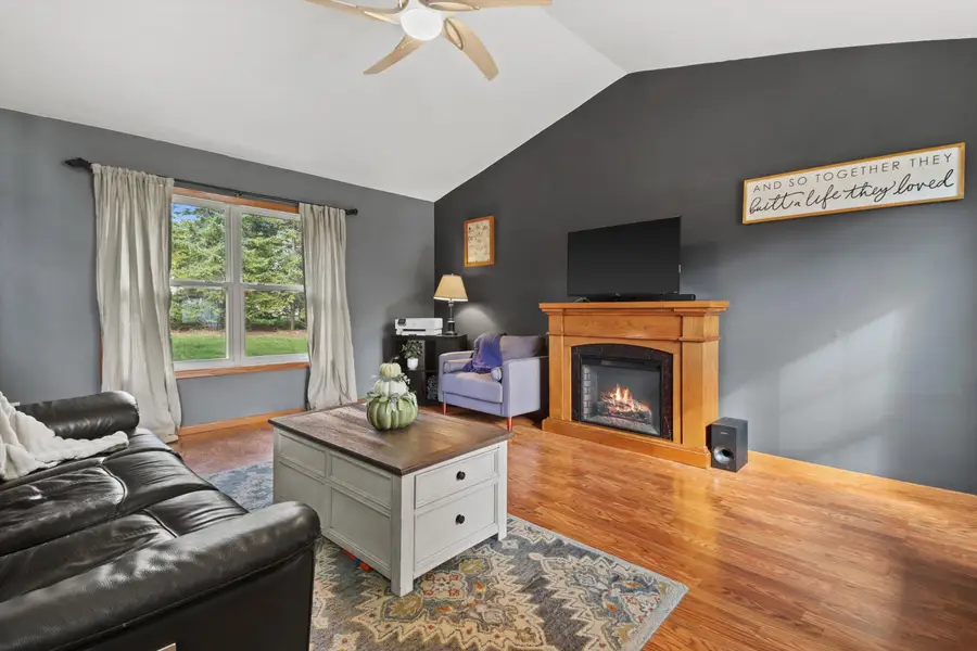 2606 Park Forest Dr, West Bend, WI 53090 - Image #3