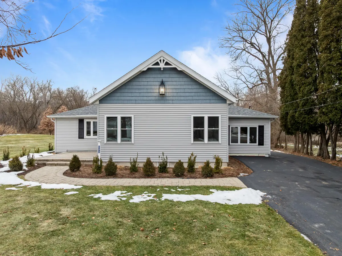 132 Fontana Ave, Fontana, WI 53125 - Image #1