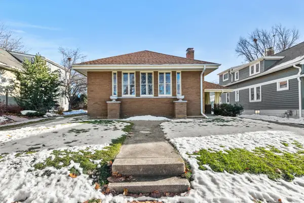 2014 N 83rd St, Wauwatosa, WI 53213