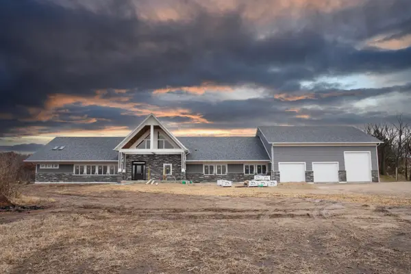 506 Gifford St, Genoa City, WI 53128