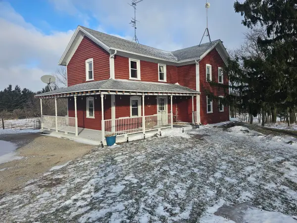 W4568 County Road F, Lyndon, WI 53093