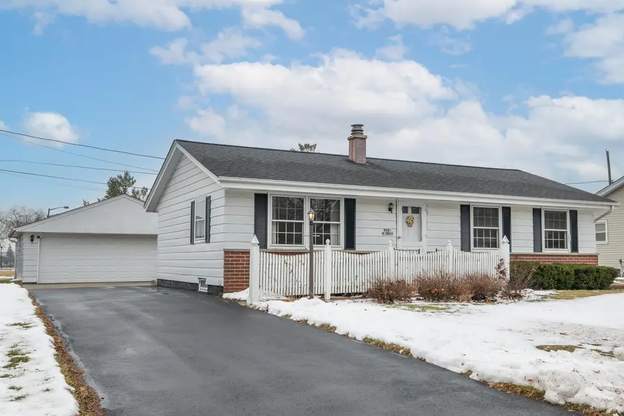 N170W20569 Parkview Dr, Jackson, WI 53037 - Image #2