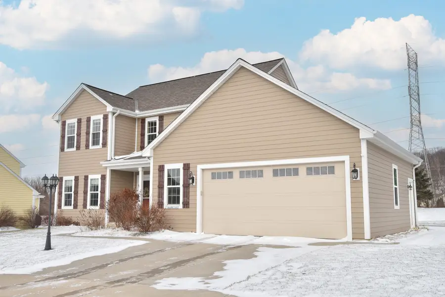 N66W23662 Hillview Rd, Sussex, WI 53089 - Image #3