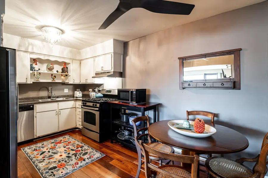 225 Country Club Dr, Lake Geneva, WI 53147 - Image #3