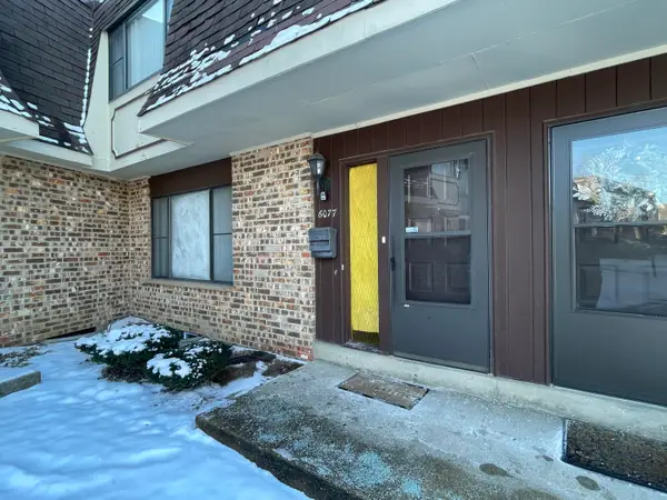 6077 W Calumet Rd, Milwaukee, WI 53223