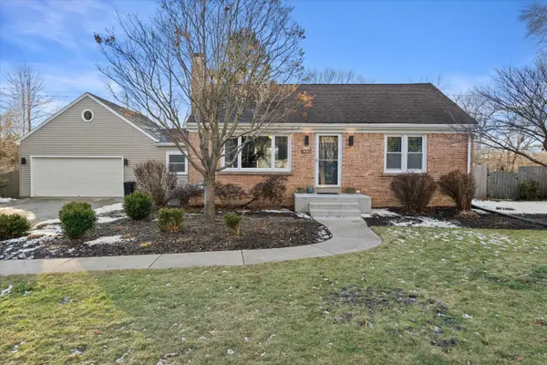 8331 N Poplar Dr, Fox Point, WI 53217