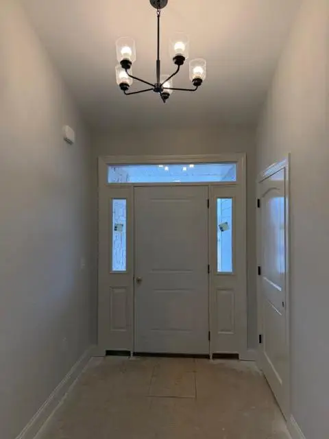 9800 N Migratory Ct, Mequon, WI 53097 - #2