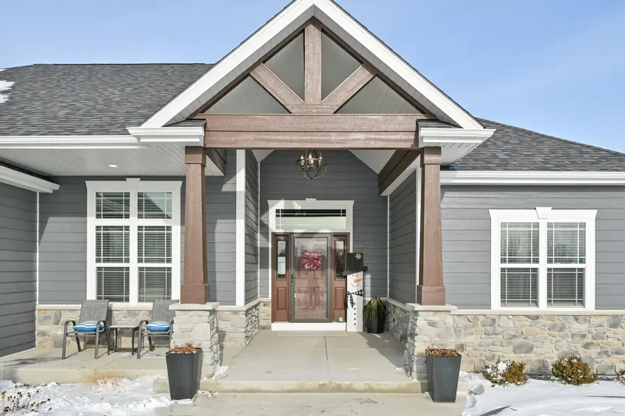 28516 Blue Crane Ct, Rochester, WI 53185 - Image #3