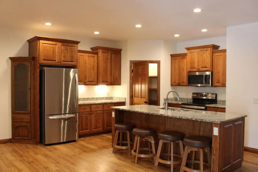 826 Prairie Gdns, Kewaskum, WI 53040 - Image #2