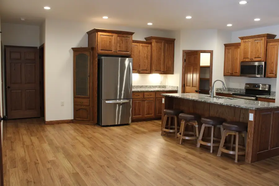 826 Prairie Gdns, Kewaskum, WI 53040 - Image #3