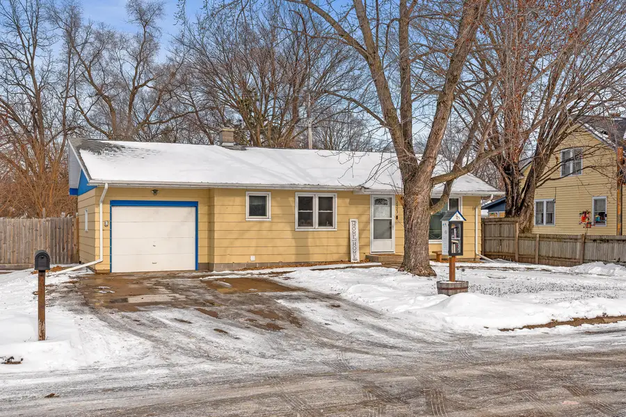 2423 Robinsdale Ave, La Crosse, WI 54601 - Image #2