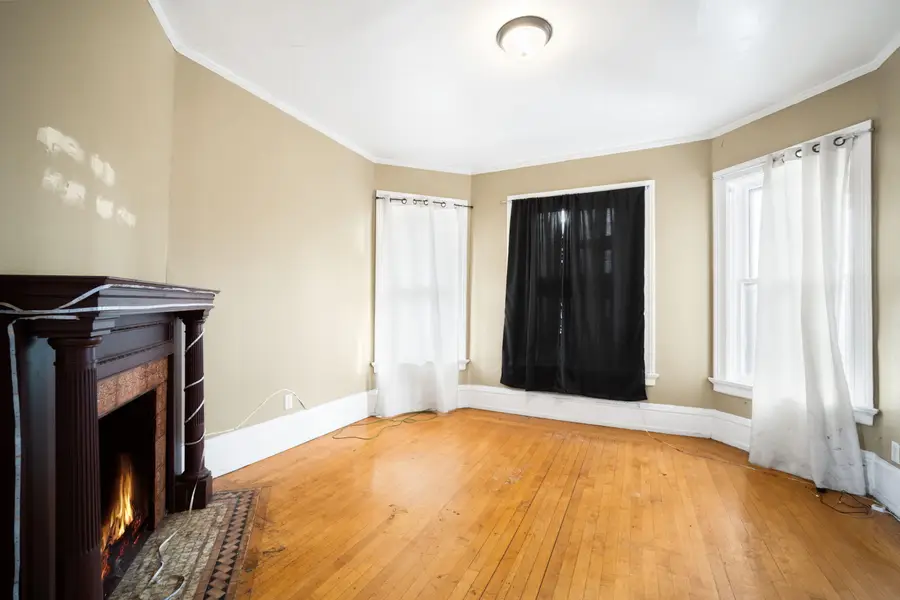 1636 W Mineral St, Milwaukee, WI 53204 - Image #2