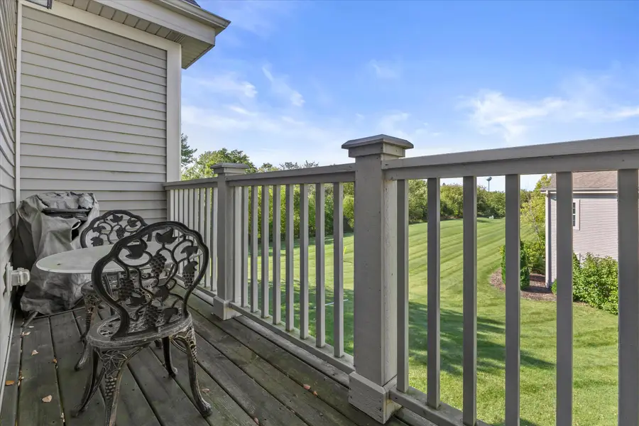 W206N16743 Blackberry Cir, Jackson, WI 53037 - Image #3