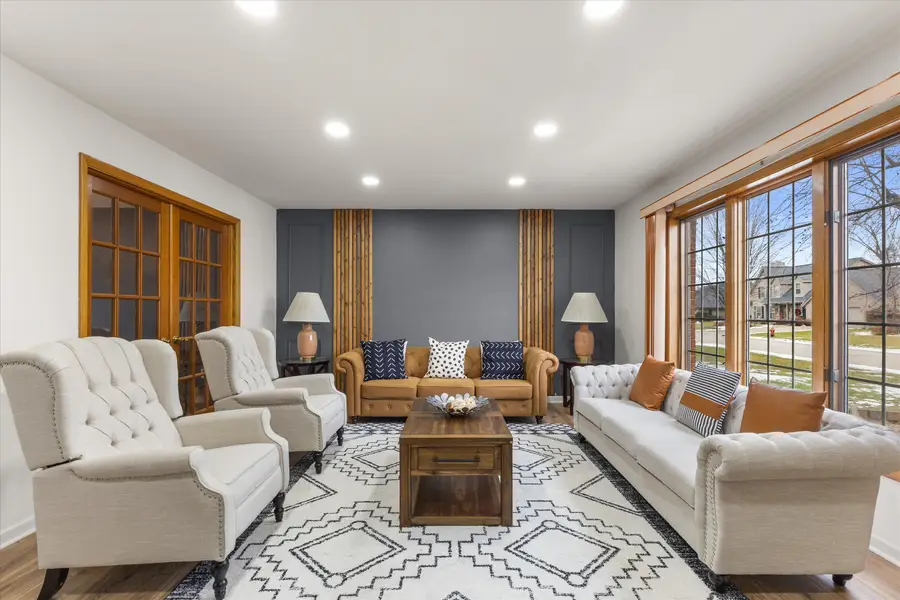 4105 S Avon Dr, New Berlin, WI 53151 - Image #3