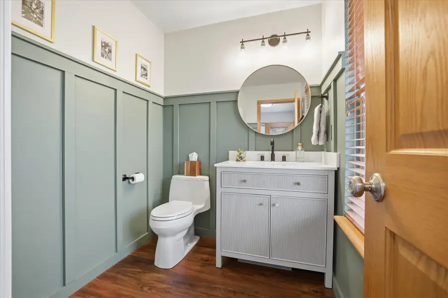 900 E Randy Rd, Oak Creek, WI 53154 - Image #2