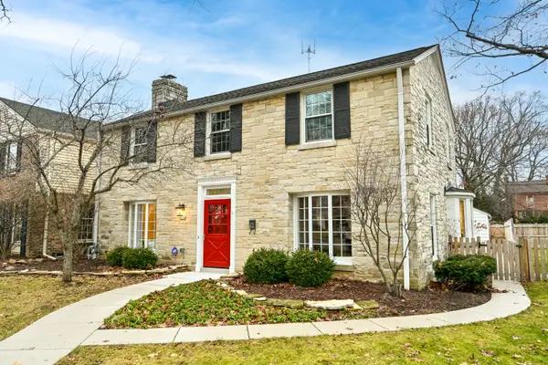 4339 N Alpine Ave, Shorewood, WI 53211