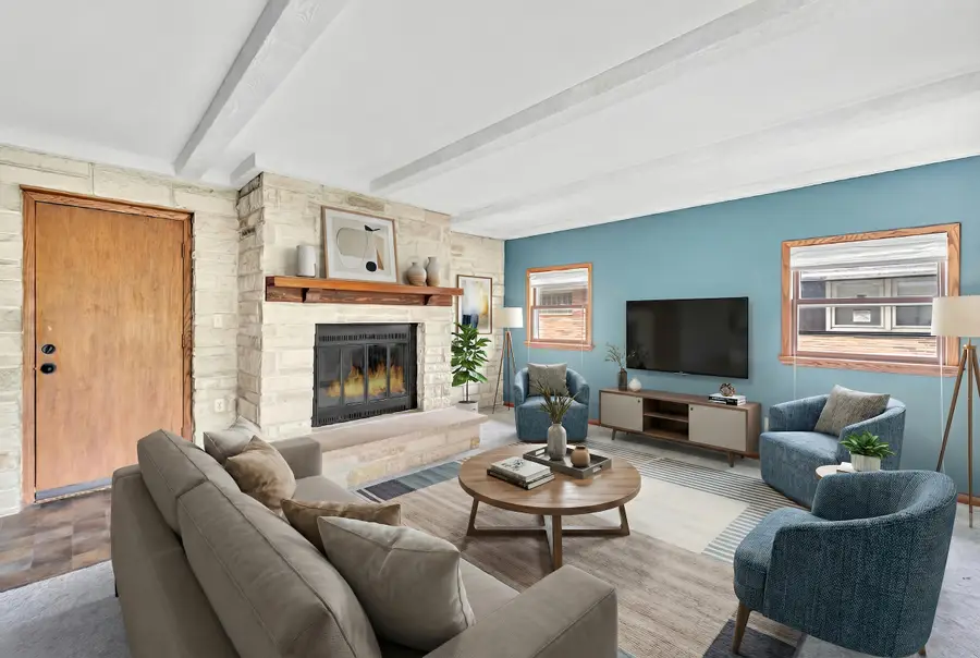 7920 W Manitoba St, West Allis, WI 53219 - Image #2