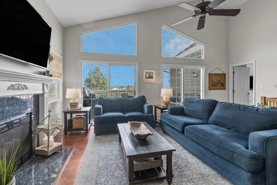 1825 Golfview Dr, Geneva, WI 53147 - Image #3