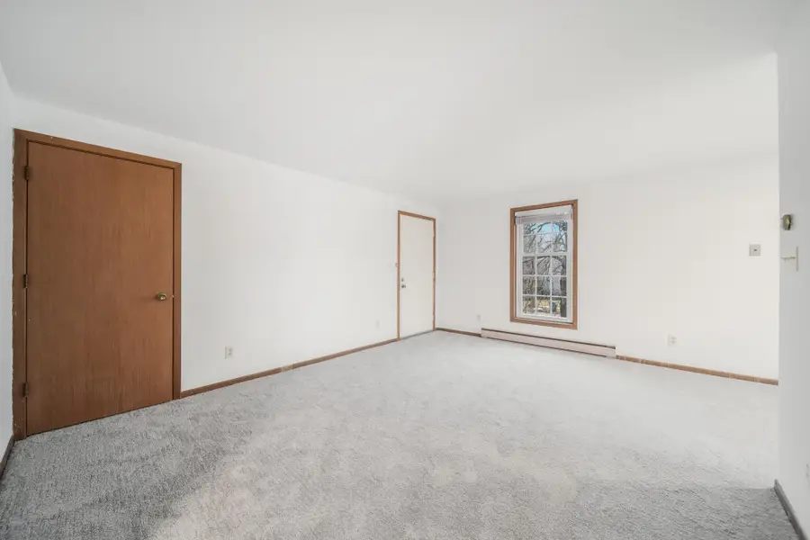 2602 Camelot Blvd, Sheboygan, WI 53081 - Image #2