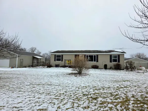 31201 Nova Ave, Glendale, WI 54638