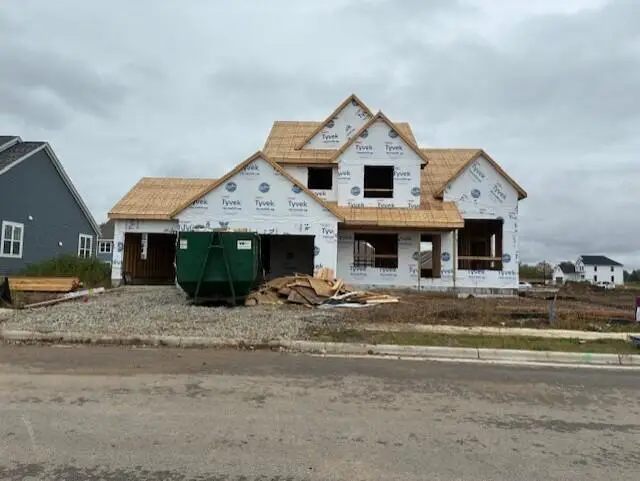 1750 Whalen Dr, Oconomowoc, WI 53066 - #2