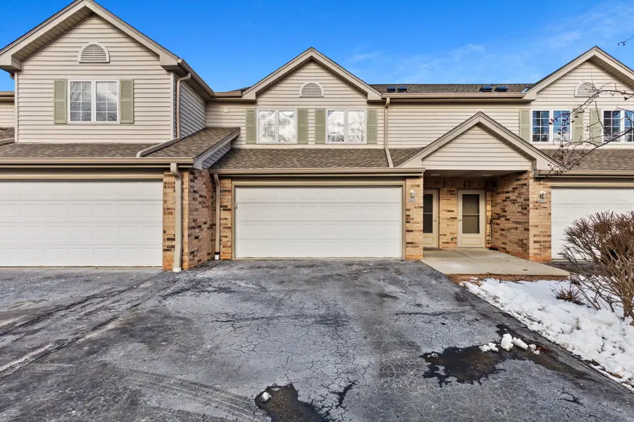 4225 W Grange Ave, Greenfield, WI 53221 - Image #2