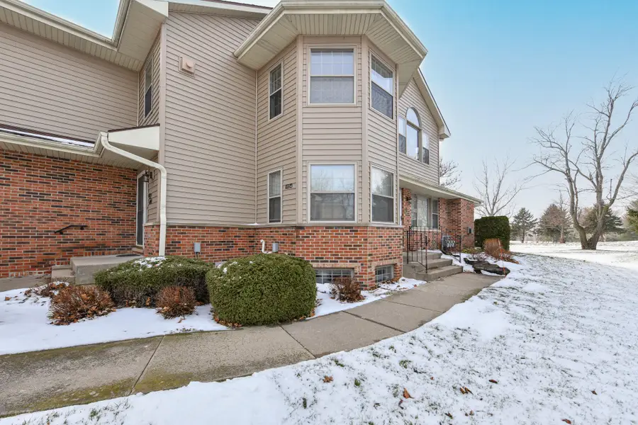 110 Eagle Pointe Dr, Delavan, WI 53115 - Image #2