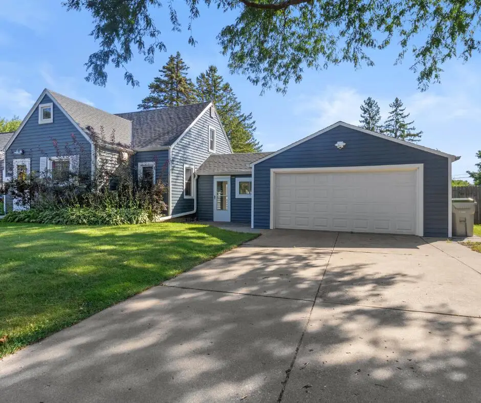 3420 S 57th St, Milwaukee, WI 53219 - Image #1