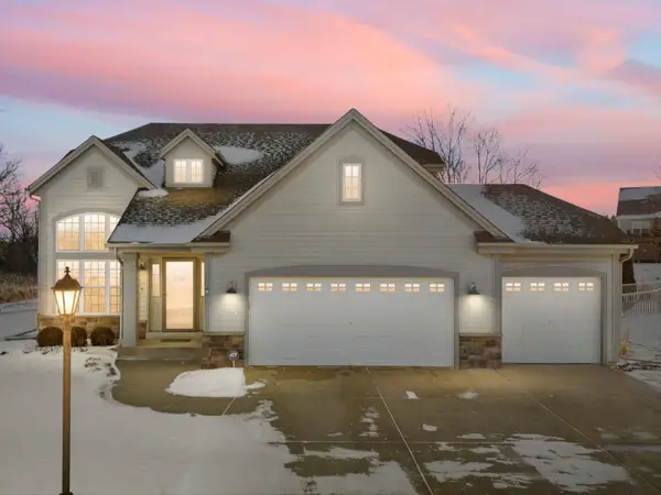 6001 Alburg Ave, Caledonia, WI 53406