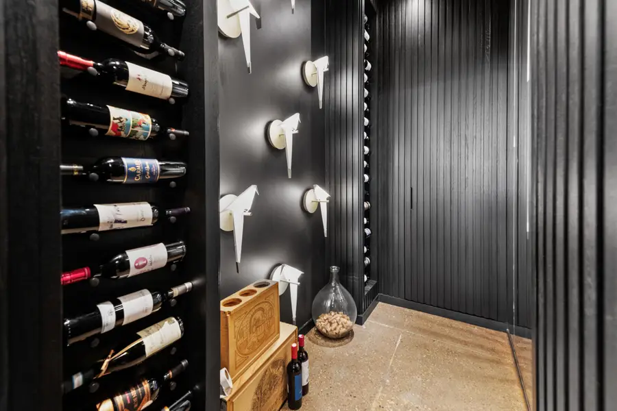 400 N Broadway, Milwaukee, WI 53202 - Image #3