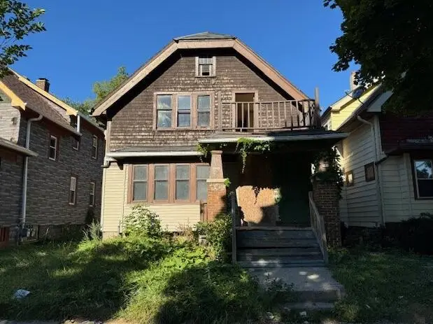 3327 N 17th St, Milwaukee, WI 53206 - Image #1