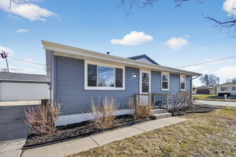 6421 59th Ave, Kenosha, WI 53142 - Image #2